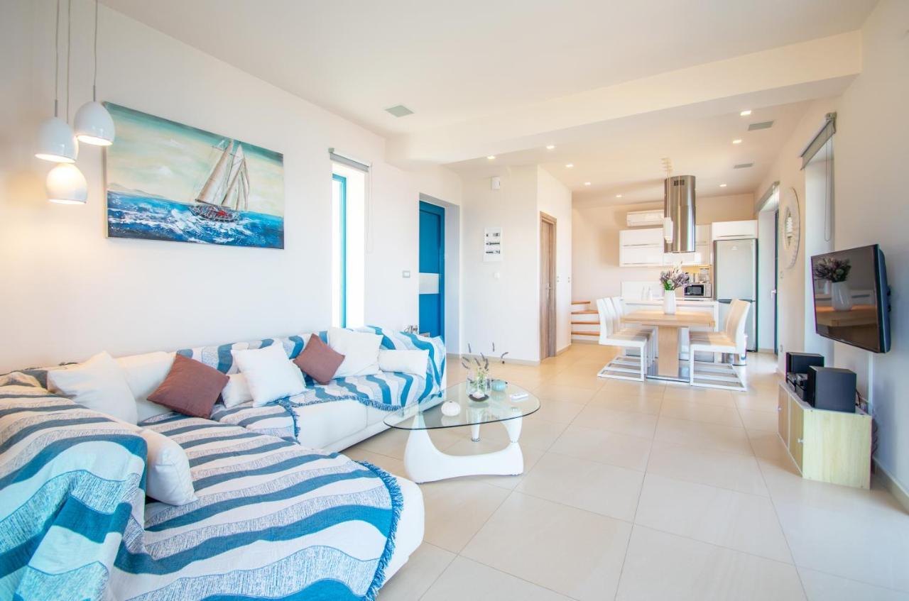 Villa Thalassa - Deja Vu Villas アギオス・ニコラオス エクステリア 写真