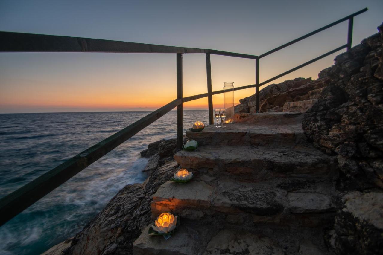 Villa Thalassa - Deja Vu Villas アギオス・ニコラオス エクステリア 写真